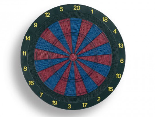 All-In Sport: Standaard uitvoering met 2 cirkels voor double-/triplesegmenten, Ø 45 cm, ca. 2 cm dik, kleur blauw/rood, compleet met 6 darts.