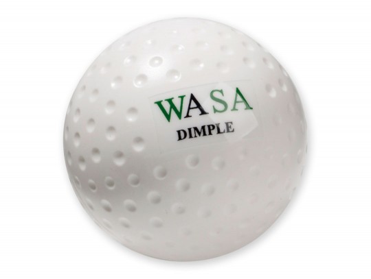 All-In Sport: GT dimple matchbal. Hoogwaardige wedstrijdbal voor veldhockey. Ø ca. 7 cm, gewicht ca. 160 gram.