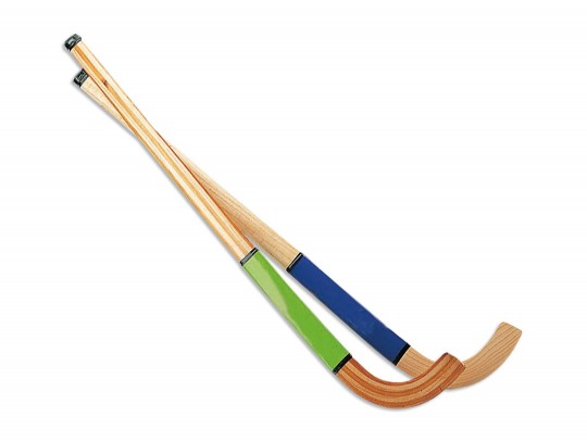 All-In Sport: mit durchgehend 5fach laminierten Glasfiber-Verstärkungen in Blatt, Schaft und Griff.