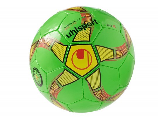 All-In Sport: <p>Deze Futsal-bal is speciaal voor kinderen en junioren ontwikkeld, omdat het hier om een gewichtsgereduceerde Futsal-voetbal variant ha...