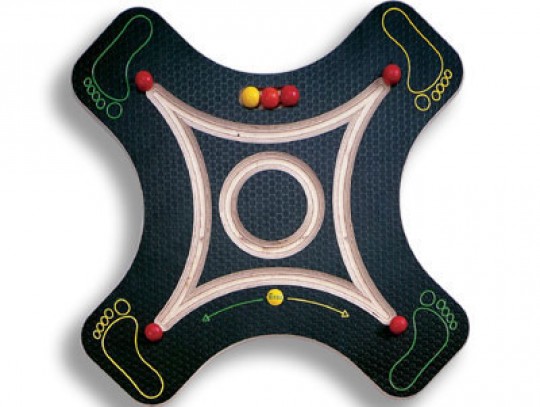 All-In Sport: Ob alleine oder zu zweit: Dieses Balancierspiel ist eine echte Herausforderung. Mit dem Balancierstern werden Spiel, Spaß, Bewegung und G...