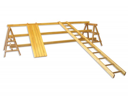 All-In Sport: Een universeel gymnastiektoestel, veelzijdig inzetbaar als brug, rek, evenwichtsbalk, horizontale ladder, schuin oppervlak, brug met onge...
