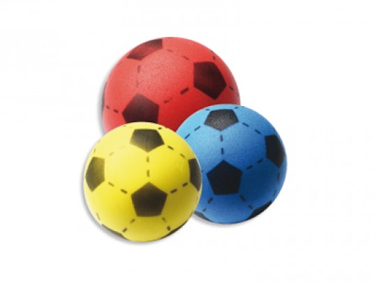 All-In Sport: Ideaal voor het spelen zonder blessuregevaar. Deze bal loopt nooit leeg. Kleuren rood/geel/blauw assorti.