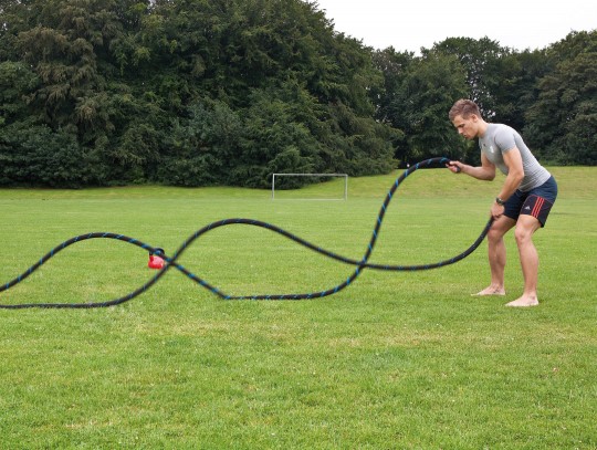 All-In Sport: Aqua-Rope maakt Rope-training mogelijk met veranderbare intensiteit. Het touw is met water of zand vulbaar en is daardoor qua gewicht var...