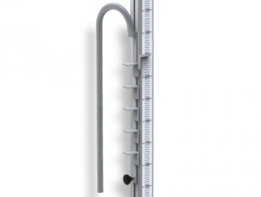 All-In Sport: Van aluminium, afstanden 10 cm. Als aanvulling voor de aluminium springstaanders L2630 of L2631.