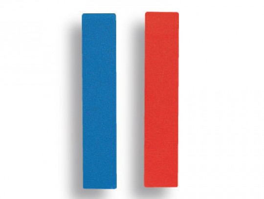 All-In Sport: aus rutschfestem Vinyl, 3 mm dick, ideal für individuelle Schrittfolgen-, Positions- und Spielfeld-Markierungen, für drinnen wie draußen.
