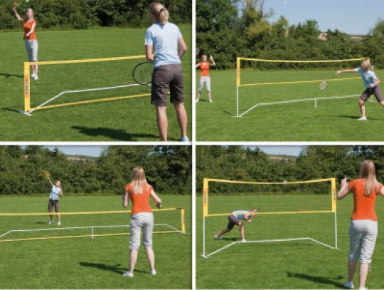 All-In Sport: Vrijstaand, flexibel in de lengte 3 meter of 6 meter en de hoogte 76,2 voor mini-tennis en 1,5 meter voor badminton opbouwbaar. Makkelijk...