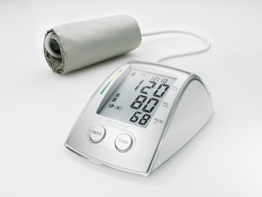 All-In Sport: De bloeddrukmonitor MTX is bij uitstek geschikt voor de volautomatische bloeddruk meting op de bovenste wapen  verschillende meetmethodes...