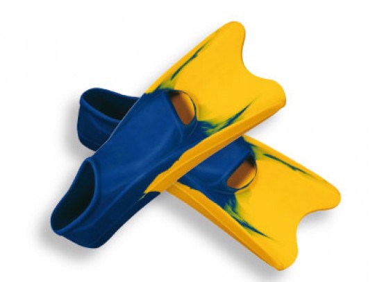All-In Sport: van rubber met verstevigingskanten aan het blad - optimaal voor de zwemtraining. Levering per paar.