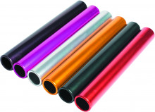 All-In Sport: <p>Aluminium estafettestokjes - Set van 6 kleuren</p>
<p>Batons met ronde randen van lichtgewicht geanodiseerd aluminium. Officieel form...