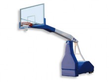 All-In Sport: Verrolbare basketbaltoren CLUB. Gelakte staalconstructie met overhang 225 cm. De installatie beschikt over een hydraulische eenheid met m...