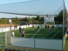 All-In Sport: De ideale aanvulling voor uw stationaire Outdoor Soccer Court! Van polypropyleen Compleet met alle montagematerialen Hiermee ontstaat een...