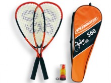 All-In Sport: Speedminton is een racketsport, waarbij de nieuwe, speciaal ontwikkelde shuttles, de Speeder met een opmerkelijke drive gespeeld worden...