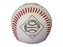 All-In Sport: Leren-Safety-bal<br /><br />Deze honkbal beschikt over een rubber kern, waardoor de bal hard wordt. De buitenzijde van deze honkbal besta...
