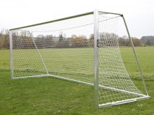 All-In Sport: Details van de voetbaldoelen:<br />- Afm.: 7,32 x 2,44 m (officiële maat)<br />- Profiel lat/palen: 120 x 100 mm<br />- Doeldiepte: train...