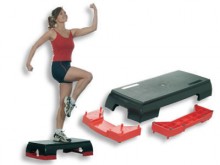 All-In Sport: Compact en voordelig platform voor de individuele fitnesstraining en variabele step-aerobic. Van duurzaam kunststof, splintervrij. Sterk ...