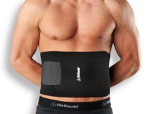 All-In Sport: Justierbare Rücken/Hüftstütze komprimiert und stützt, während sie gleichzeitig therapeutische Wärme hält. Die konturierte Konstruktion mi...