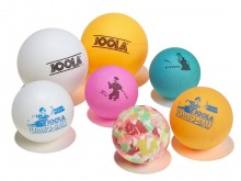 All-In Sport: 7 ballen in 3 verschillende maten (normaal, jumbo, olifant) en in diverse kleuren.