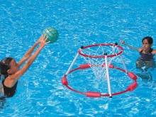 All-In Sport: Ring met draagring van flexibele kunststof buizen en PE-schuim drijvers en nylon net. Eenvoudige montage, excl. bal.