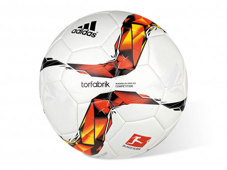 Voetbal Adidas® TORFABRIK 2015/16 COMPETITION mt. 5