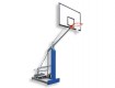 All-In Sport: Verrolbare basketbaltoren COLLEGE. Gelakte staalconstructie met een korte overhang van 125 cm. Verrolbaar door 3 geïntegreerde rubber wie...