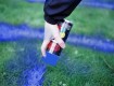 All-In Sport: <b>Kreidespray für Sportplätze</b><br /><br /><b>Mit dem Kreidespray lassen sich Rasenflächen ideale markieren und auf die Bedürfnisse de...