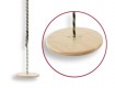 All-In Sport: aus Schichtholz, verleimt, natur lackiert, unten fest verspleißt, mit Aufhängering. Zulässige Belastbarkeit 120 kg.