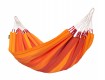 All-In Sport: Comfortabele single-hangmat ORQUIDEA Volcano – in zonnig warme rood/oranje kleuren. Hoogwaardig katoen met lange vezels: aangenaam huidge...