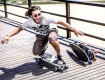 All-In Sport: De iets kortere Longboard (91,5 cm) voor de jongere boarder. Van 7-voudig Canadees Ahorn, met griptape over het complete oppervlak. Kickt...